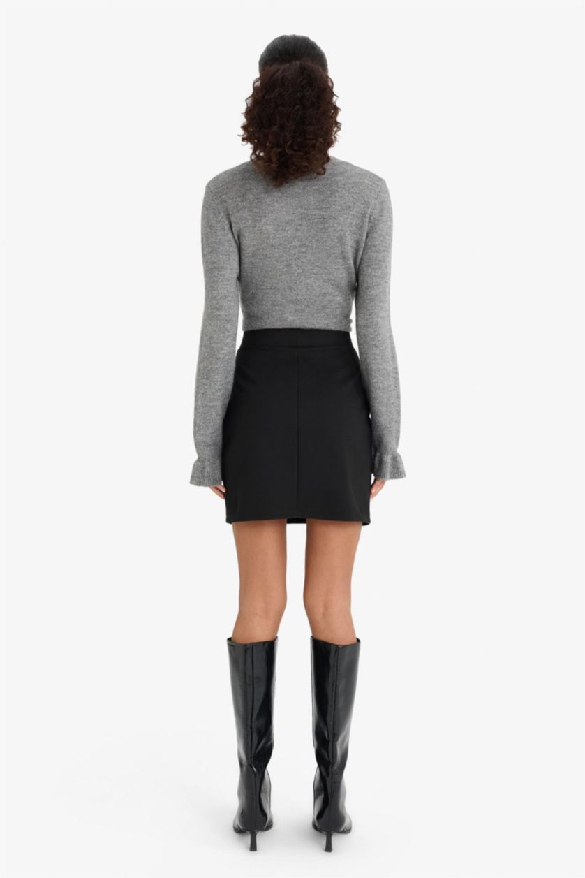 Kadın Siyah A Kesim Normal Bel Basic Düz Yırtmaçlı Siyah Mini Etek