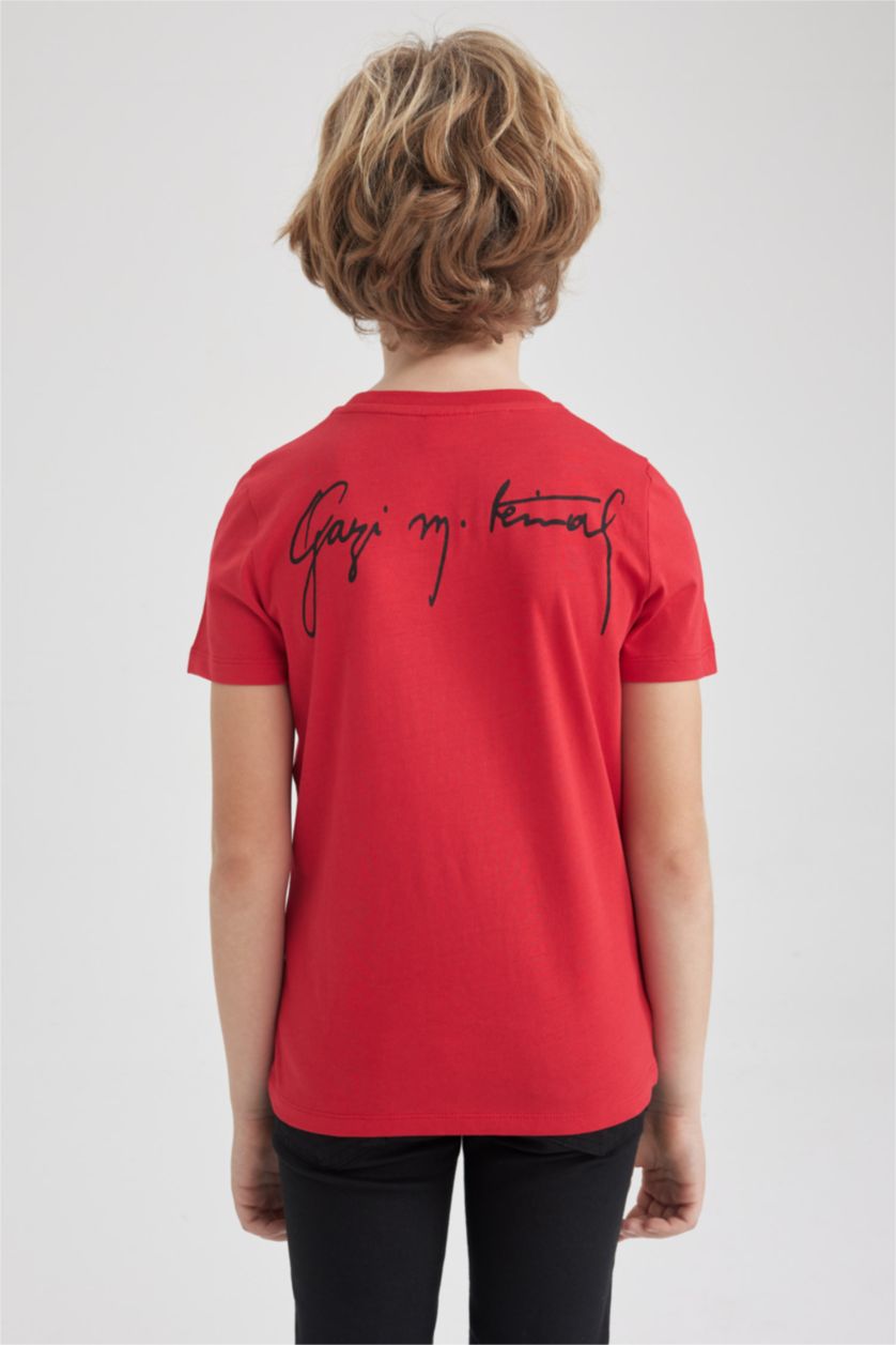 Erkek Çocuk - Genç Erkek Kırmızı Erkek Çocuk Bisiklet Yaka Atatürk Baskılı Pamuklu Penye Kısa Kollu Kırmızı Tişört