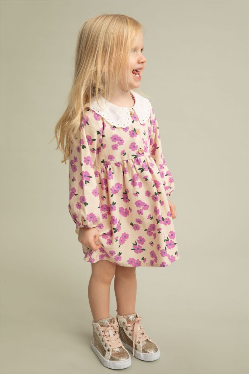 BÉBÉ FILLE Beige Robe en coton à manches longues et à col large pour bébé fille