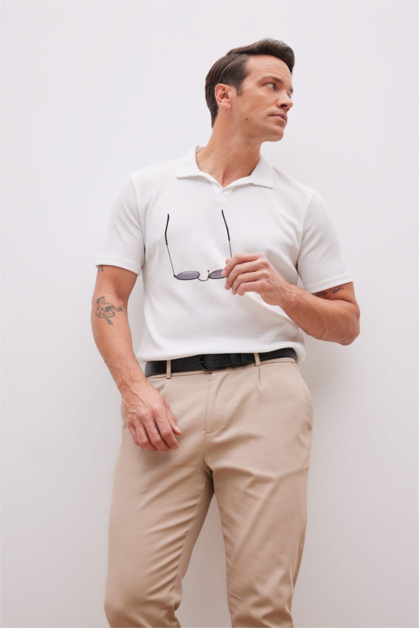رجال بيج فاتح تي شيرت مودرن فيت أساسي بأكمام قصيرة ورقبة بولو