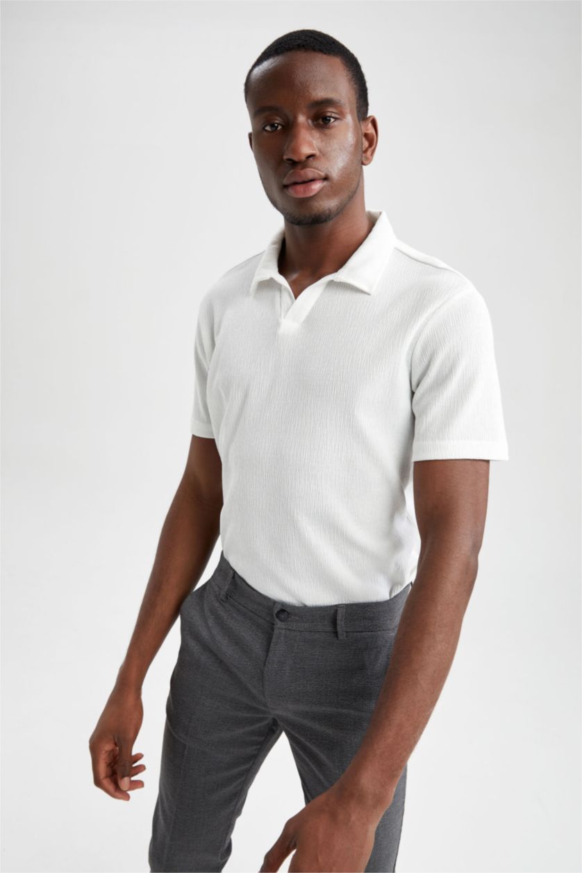 رجال بيج فاتح تي شيرت مودرن فيت أساسي بأكمام قصيرة ورقبة بولو