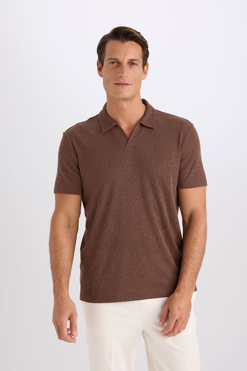 Man Brown Modern Fit Short Sleeve Polo T-Shirt