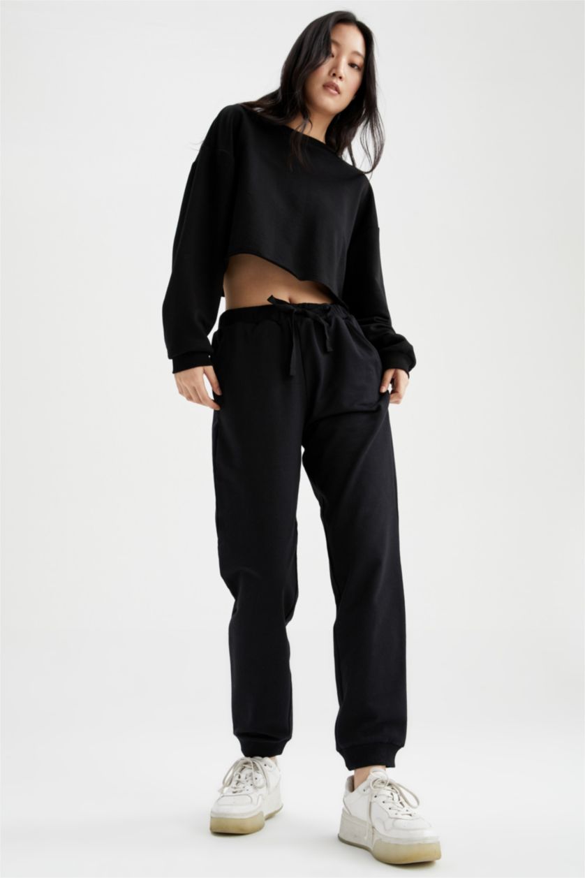 Kadın Siyah Regular Fıt Sweatshirt Kumaşı Pantolon