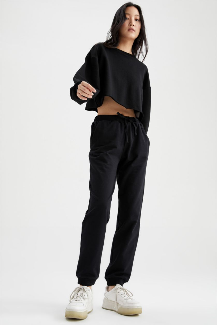 Kadın Siyah Regular Fıt Sweatshirt Kumaşı Pantolon