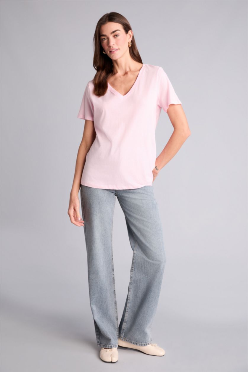 Kadın Pembe Regular Fıt V Yaka Basıc Düz Penye Kısa Kollu Tişört