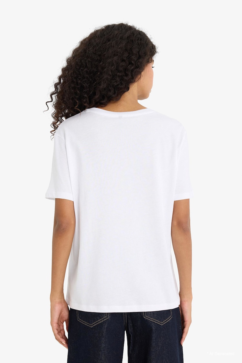 Women White Regular Fit Short Sleeve T-Shirt