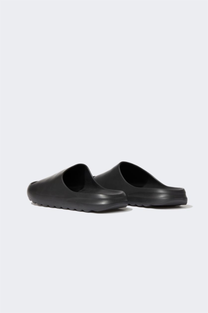 Erkek Siyah Erkek Eva Terlik