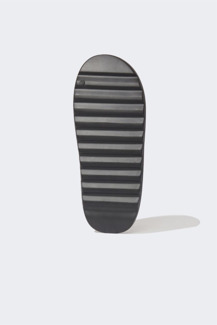 Erkek Siyah Erkek Eva Terlik