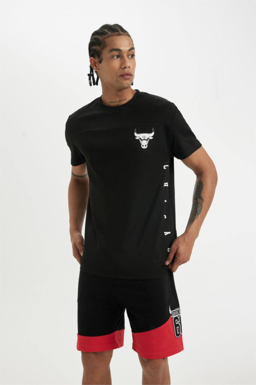 MAN Black DeFactoFit NBA Chicago Bulls Standard Fit Heavy Fabric T-Shirt