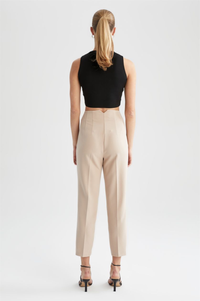 FEMME Beige Pantalon taille haute coupe slim