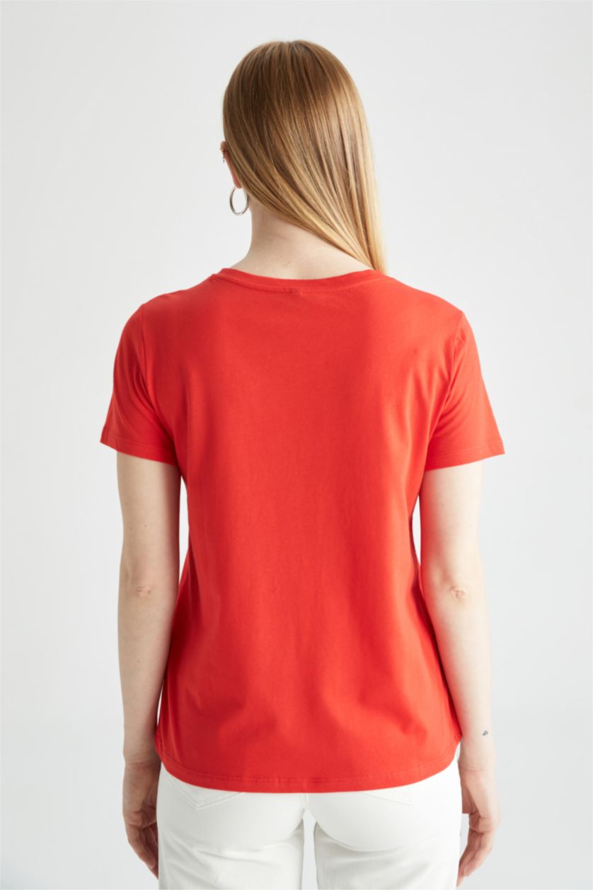 نساء أحمر تي شيرت قطن مطبوع بشعار وقصة عادية