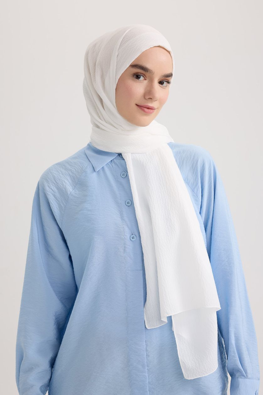 Kadın Kırık Beyaz Kadın Bürümcük Tesettür Şal