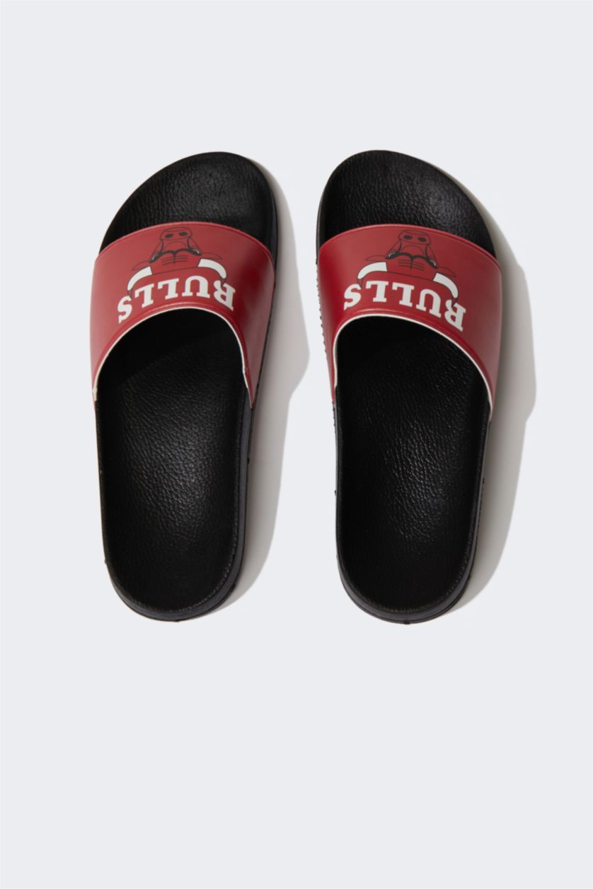 MAN Black Man Chicago Bulls Licensed Flat Sole Slipper