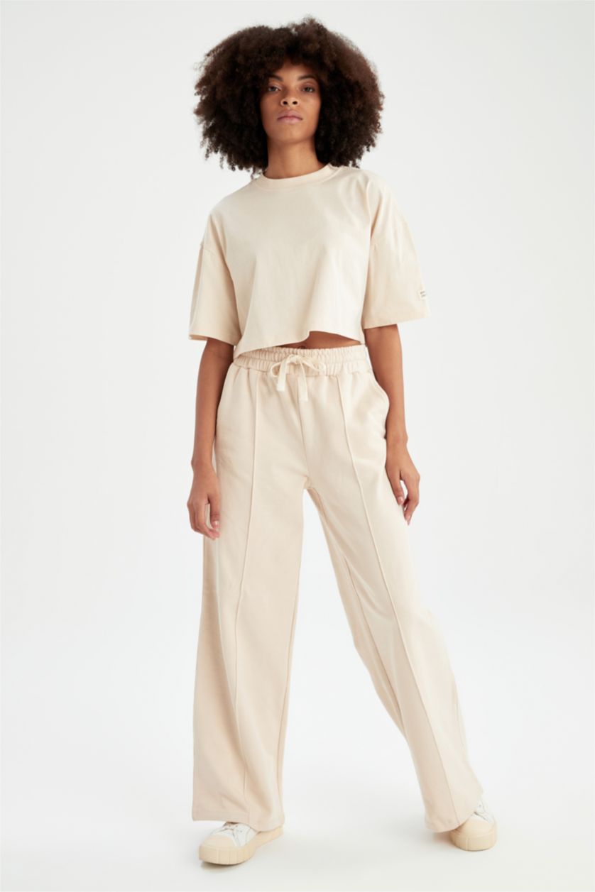 FEMME Beige Clair Defacto Fit T-shirt de sport court en coton biologique à col ras du cou coupe oversize