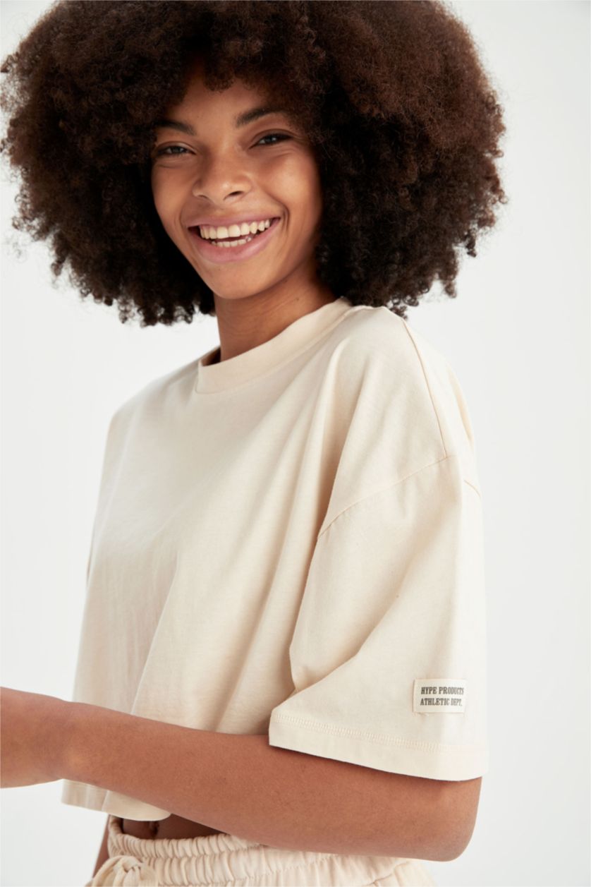 FEMME Beige Clair Defacto Fit T-shirt de sport court en coton biologique à col ras du cou coupe oversize