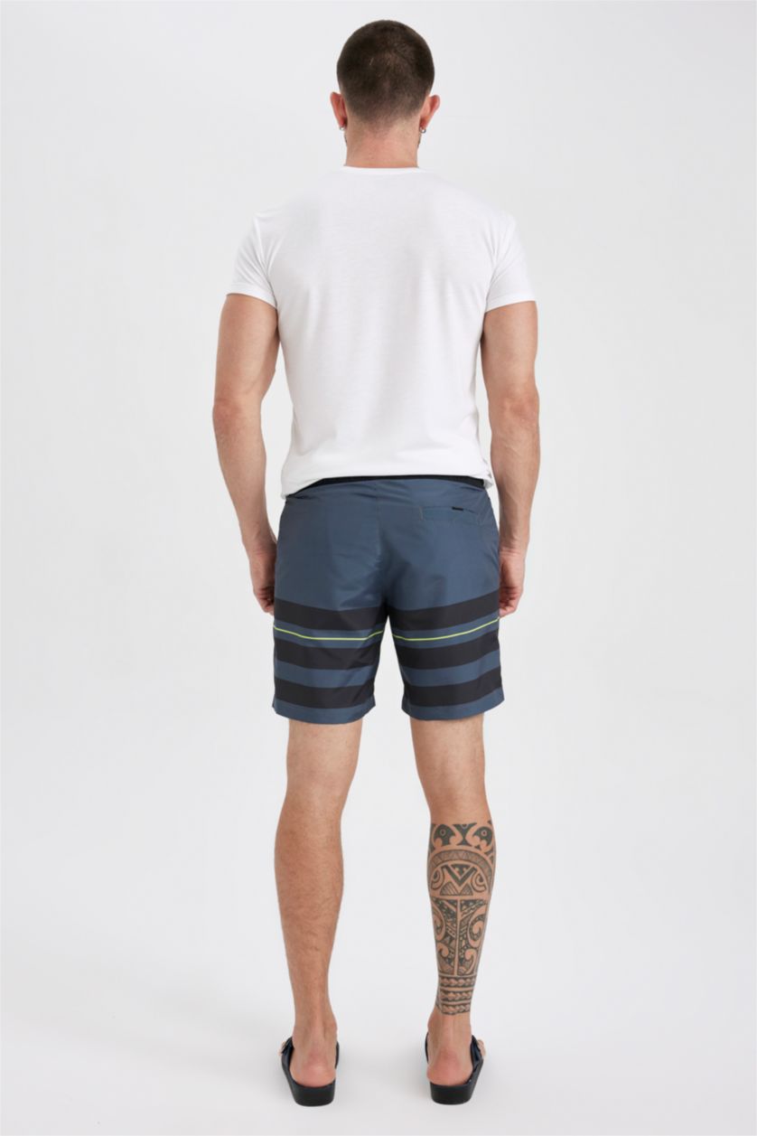 HOMME Anthracite Short De Bain Tissé Coupe Régulière Graphique Courte Longueur