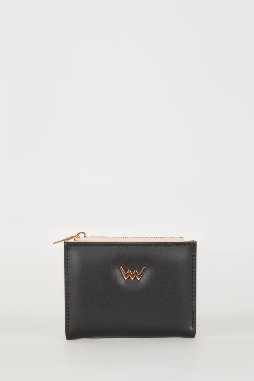 Woman Black Woman Faux Leather Wallets