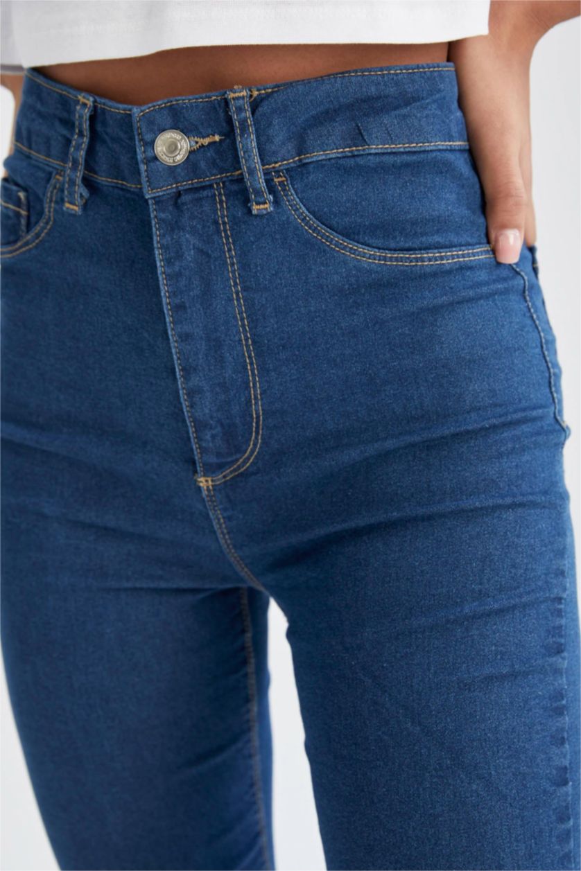 FEMME Bleu Jean taille haute coupe super skinny