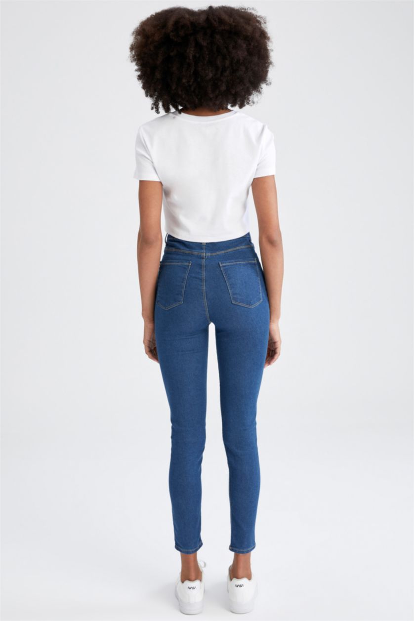 FEMME Bleu Jean taille haute coupe super skinny