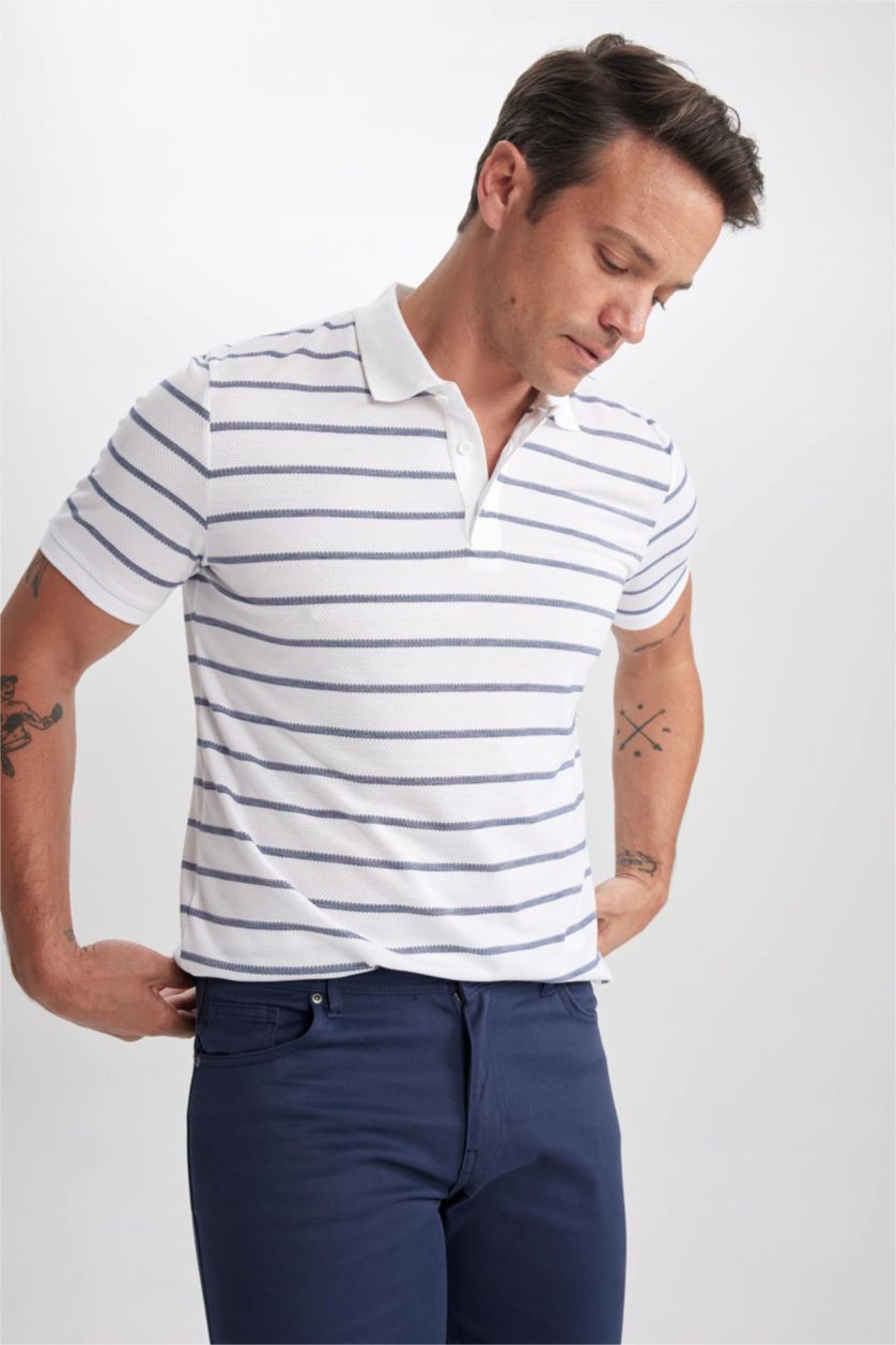 رجال أبيض تي شيرت بولو مخطط قصة عادية