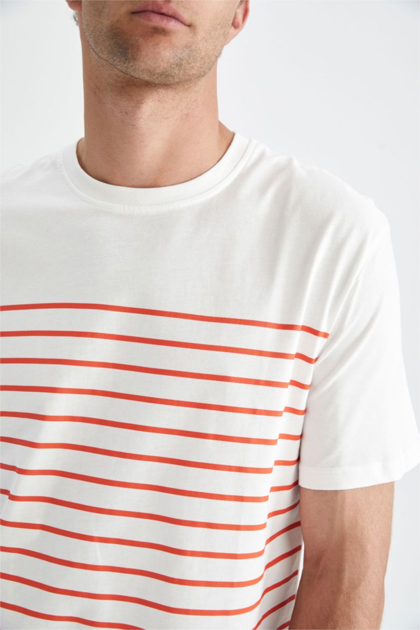 رجالي برتقالي تي شيرت قطن مخطط برقبة مستديرة وقصة عادية