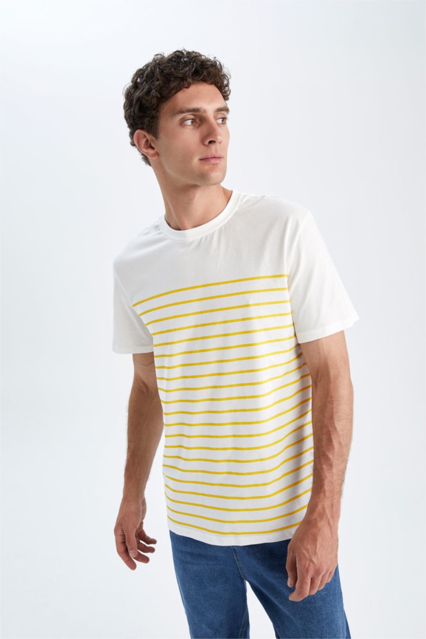 MAN Yellow New Regular Fit Short Sleeve T-Shirt