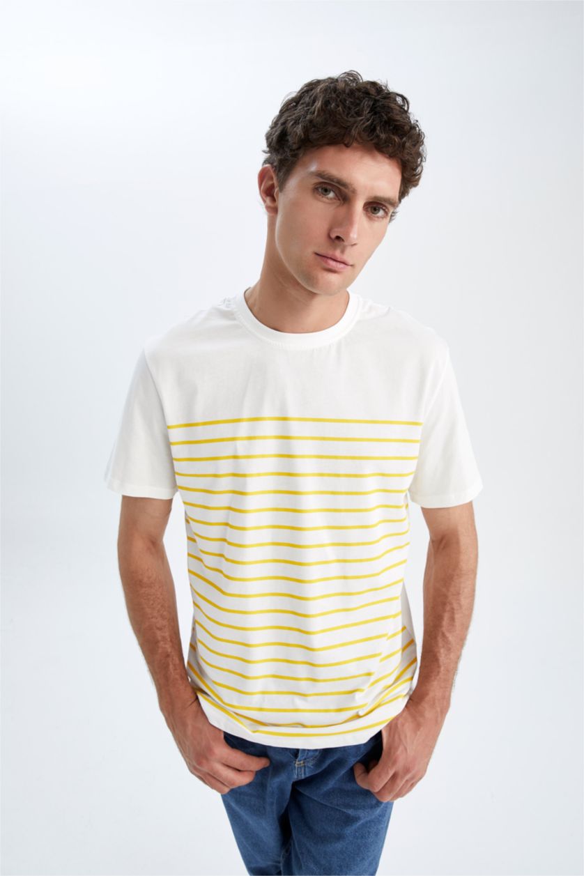 MAN Yellow New Regular Fit Short Sleeve T-Shirt