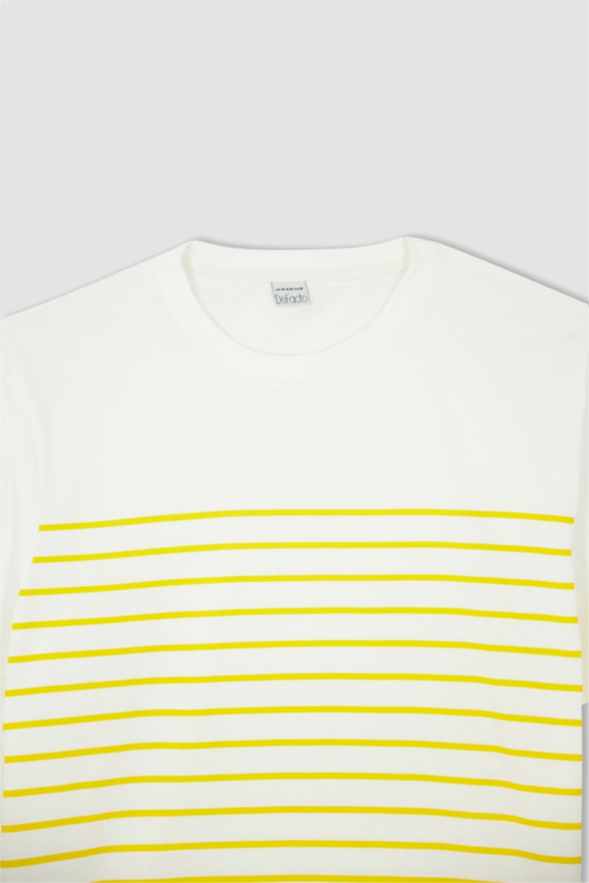 MAN Yellow New Regular Fit Short Sleeve T-Shirt