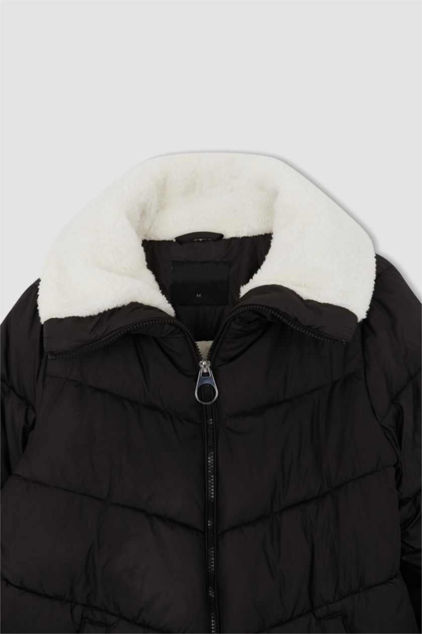 Kadın Siyah Isı Yalıtımlı Su Geçirmez Relax Fit Mont