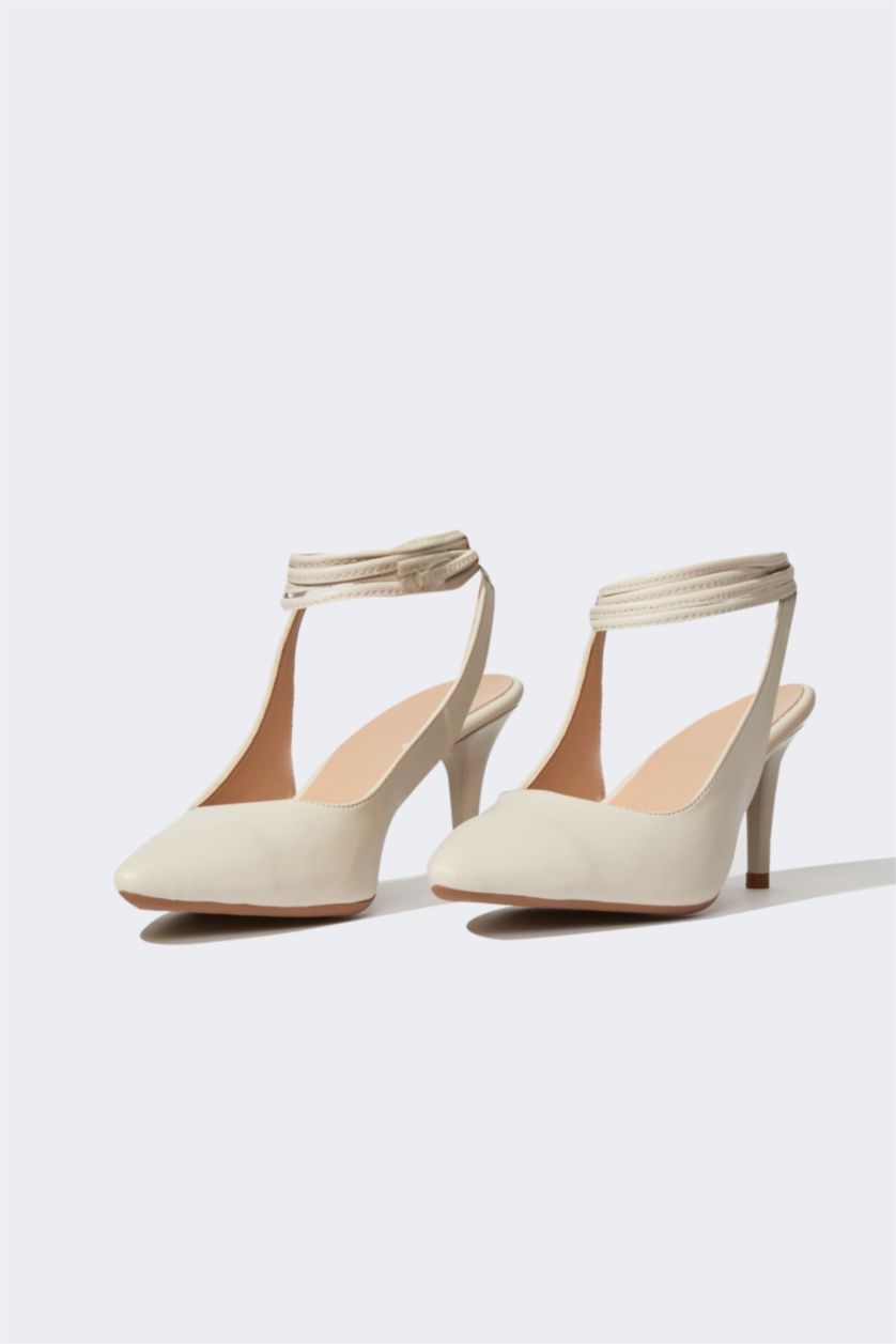 نساء بيج حذاء نسائي بكعب جلد صناعي برباط وكعب عالي