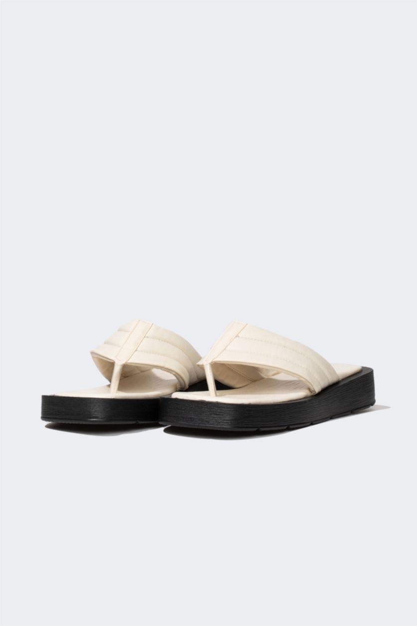 Woman Beige Woman Thick Sole Slipper