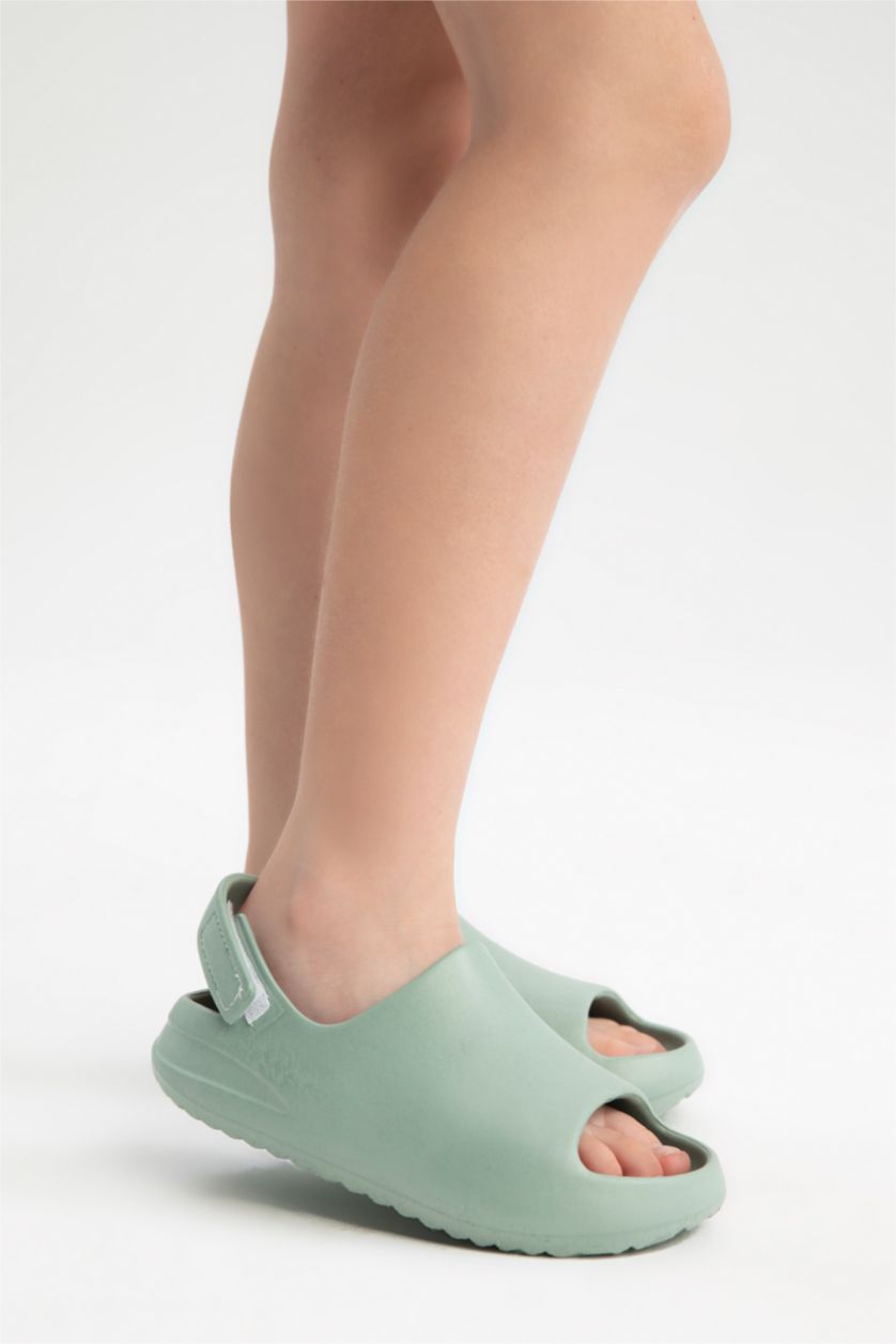 FILLES Vert Sandales à semelle plate et velcro pour fille