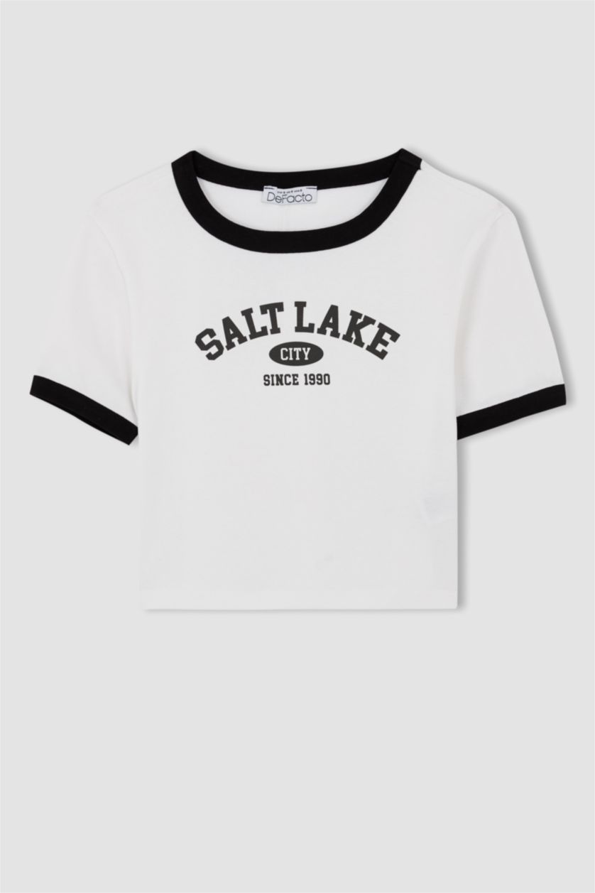 نساء أبيض تي شيرت قصير الأكمام مطبوع بياقة مستديرة