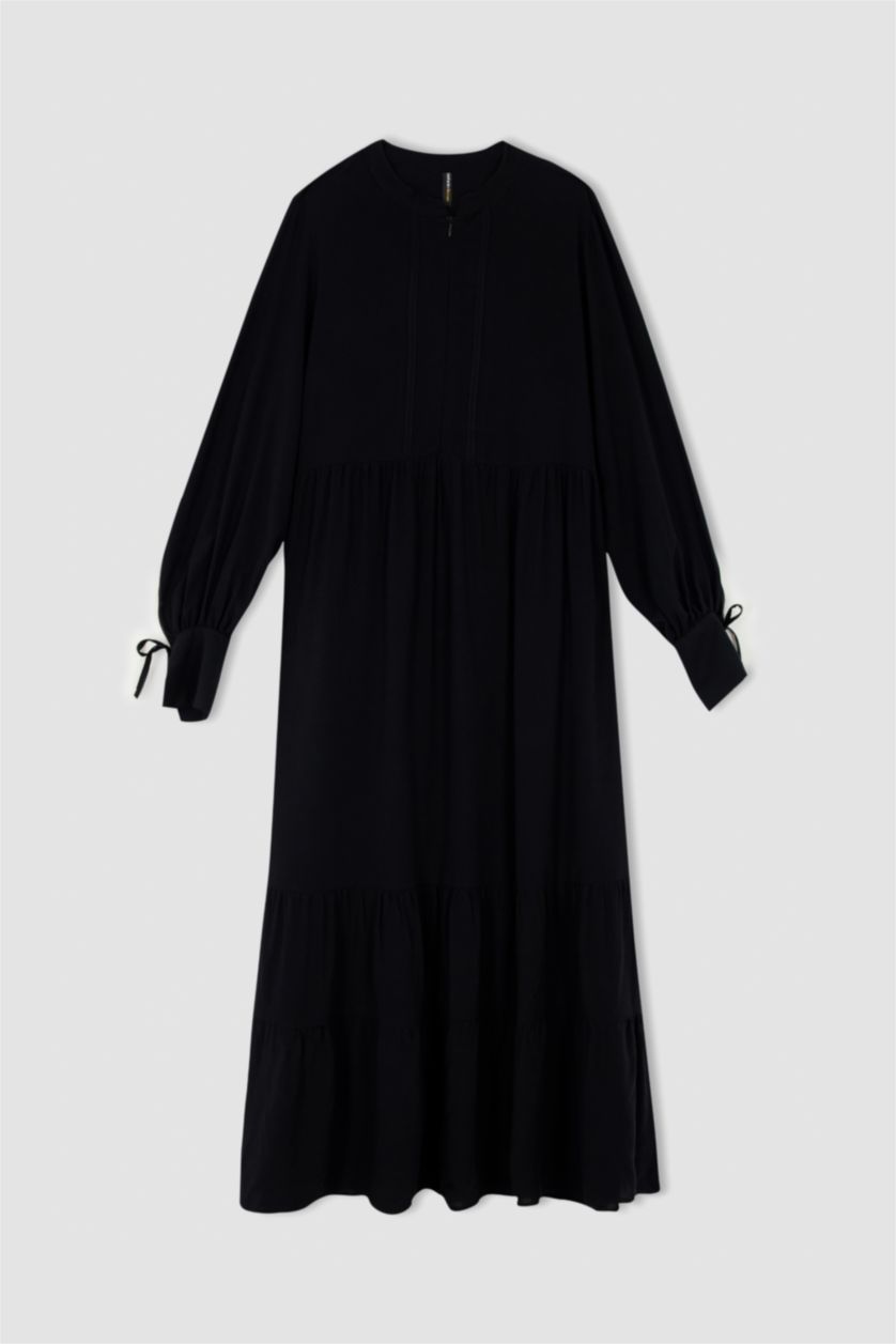 FEMME Noir Robe tissée à manches longues et col rond coupe classique
