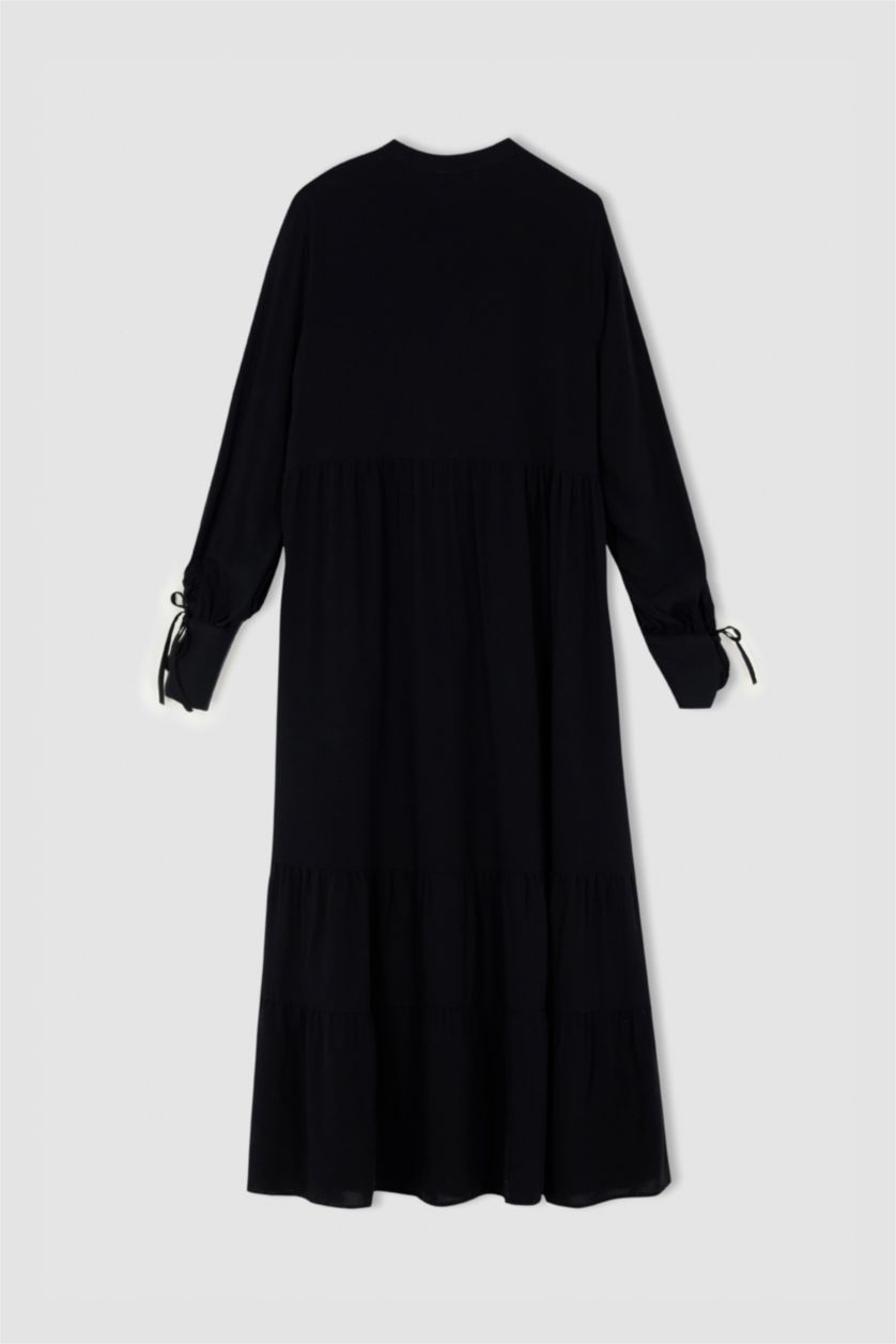 FEMME Noir Robe tissée à manches longues et col rond coupe classique