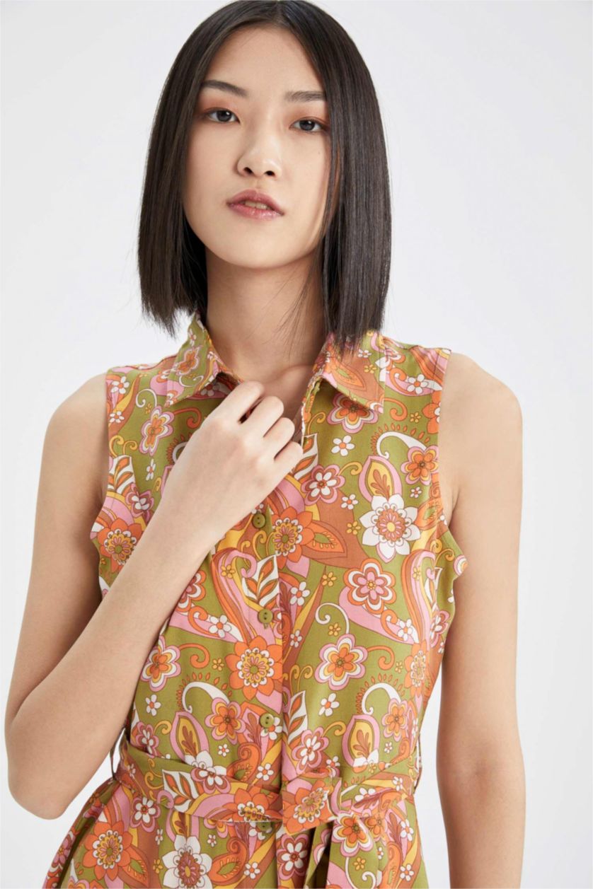 FEMME Marron Mini robe fleurie à manches courtes et col chemise