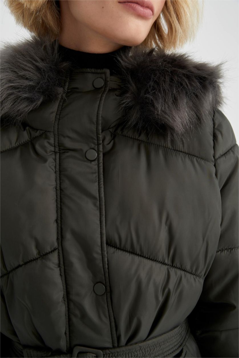 Kadın Haki Su İtici Oversize Geniş Kesim Kapüşonlu Suni Kürklü Mont