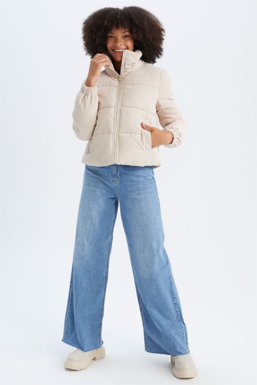 Kadın Ekru Relax Fit Fitilli Kadife Puffer Şişme Mont