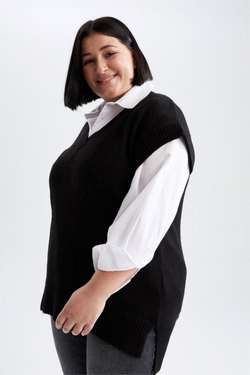 WOMAN Black DF Plus Plus Size Regular Fit V Neck Knitwear Sweater