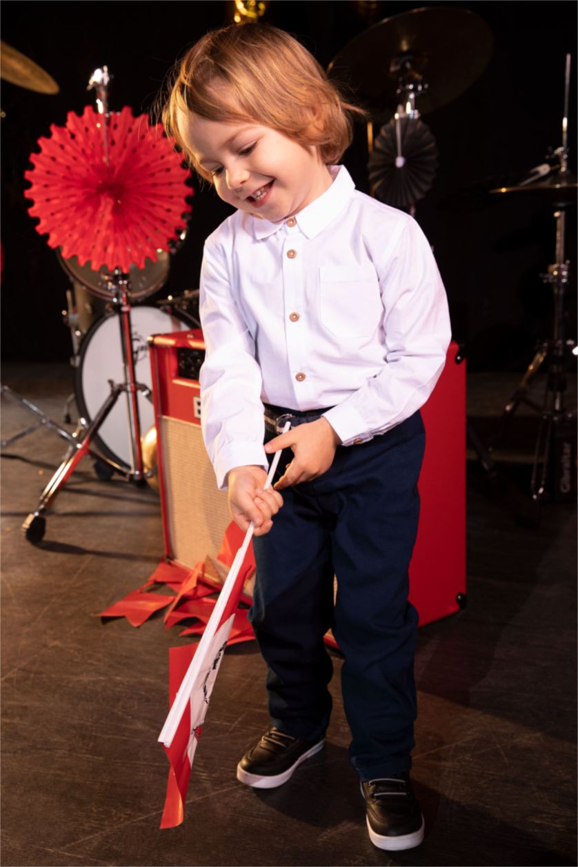 BÉBÉ GARÇON Bleu Foncé Pantalon La Gabardıne Coupe Régulière Basique Journée des enfants