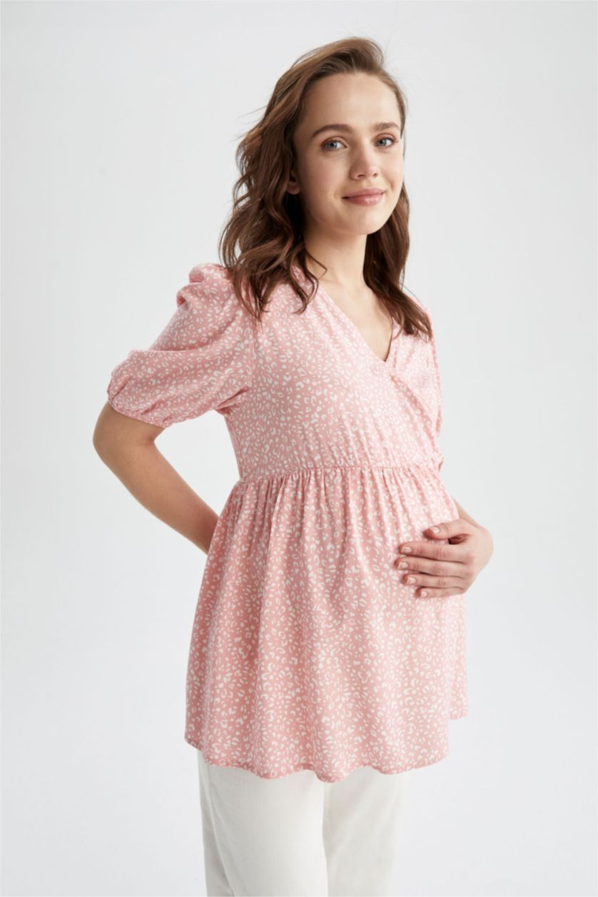 Kadın Gülkurusu Regular Fıt Kısa Kollu Üst