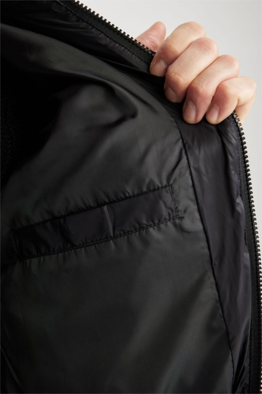 HOMME Noir Gilet Léger À La Coupe Ajustée Et İmperméable