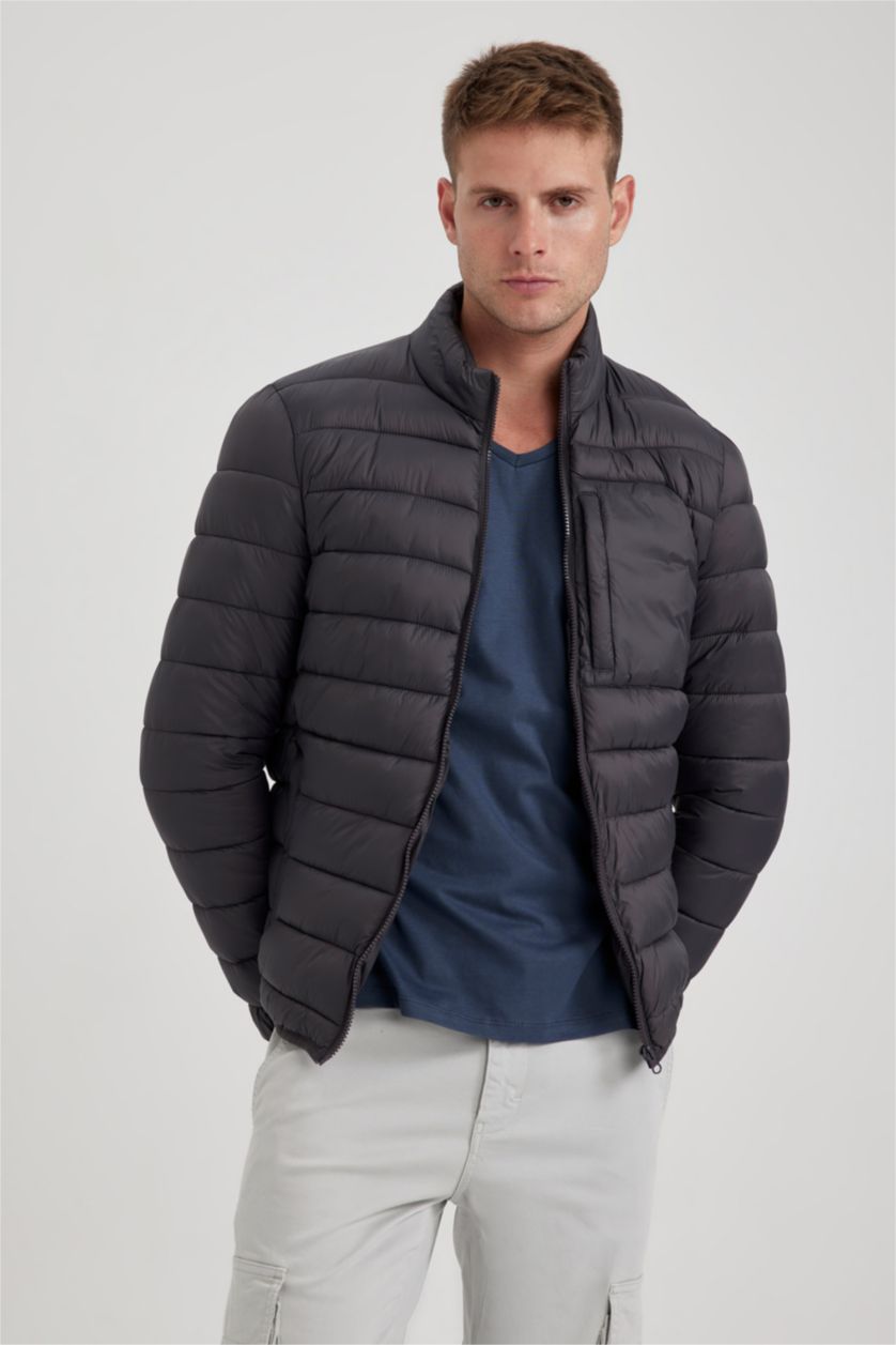 Erkek Antrasit Rüzgar Geçirmez Su İtici Slim Fit Fermuar Kapamalı Cepli Mevsimlik Hafif Şişme Mont