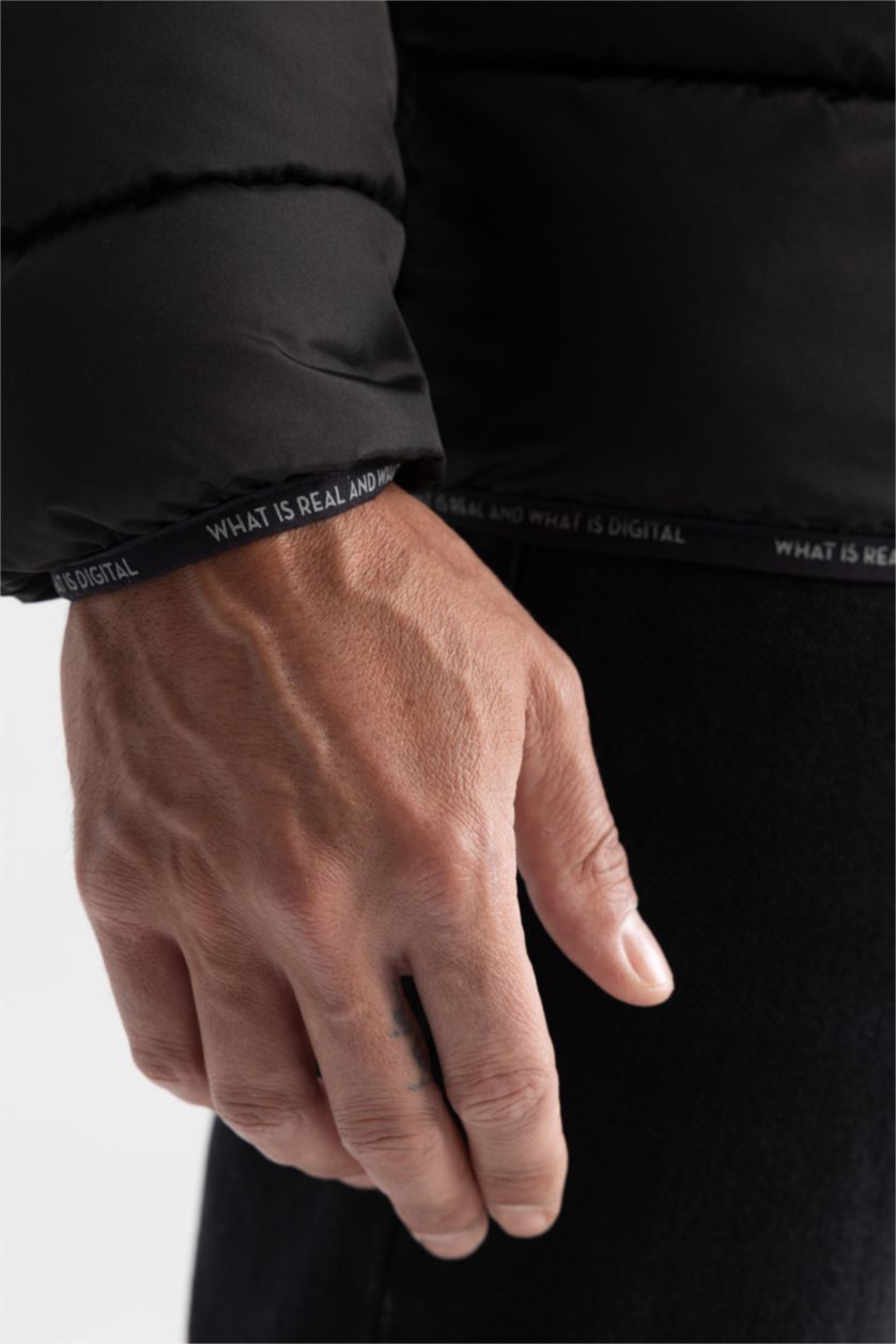 MAN Black Water Repellent Zipper Puffer Jacket