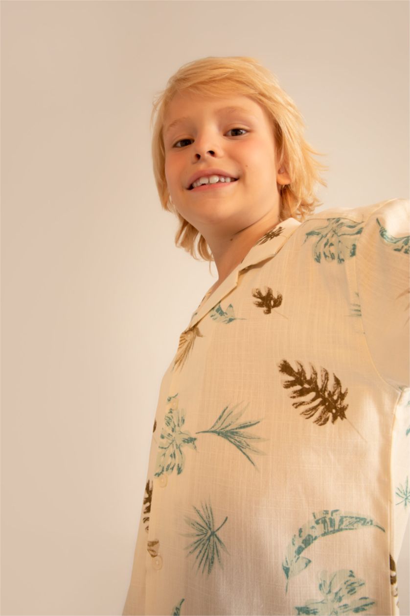 GARÇONS Écru Chemise à manches courtes en popeline à col polo et coupe standard pour garçon