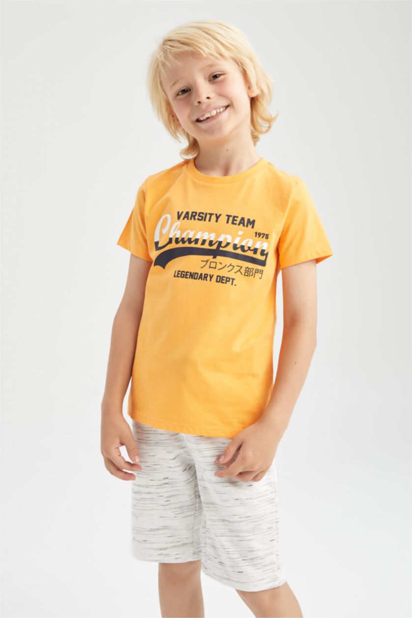 أولاد برتقالي تي شيرت ولادي نص كم وياقة مستديرة