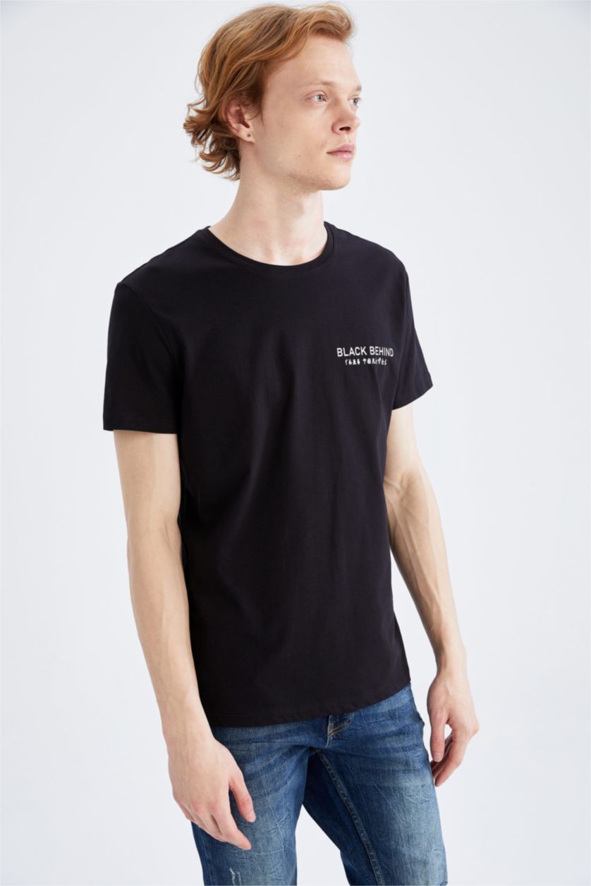 رجال أسود تي شيرت بقصة ضيقة نص كم مطبوعة برقبة مستديرة