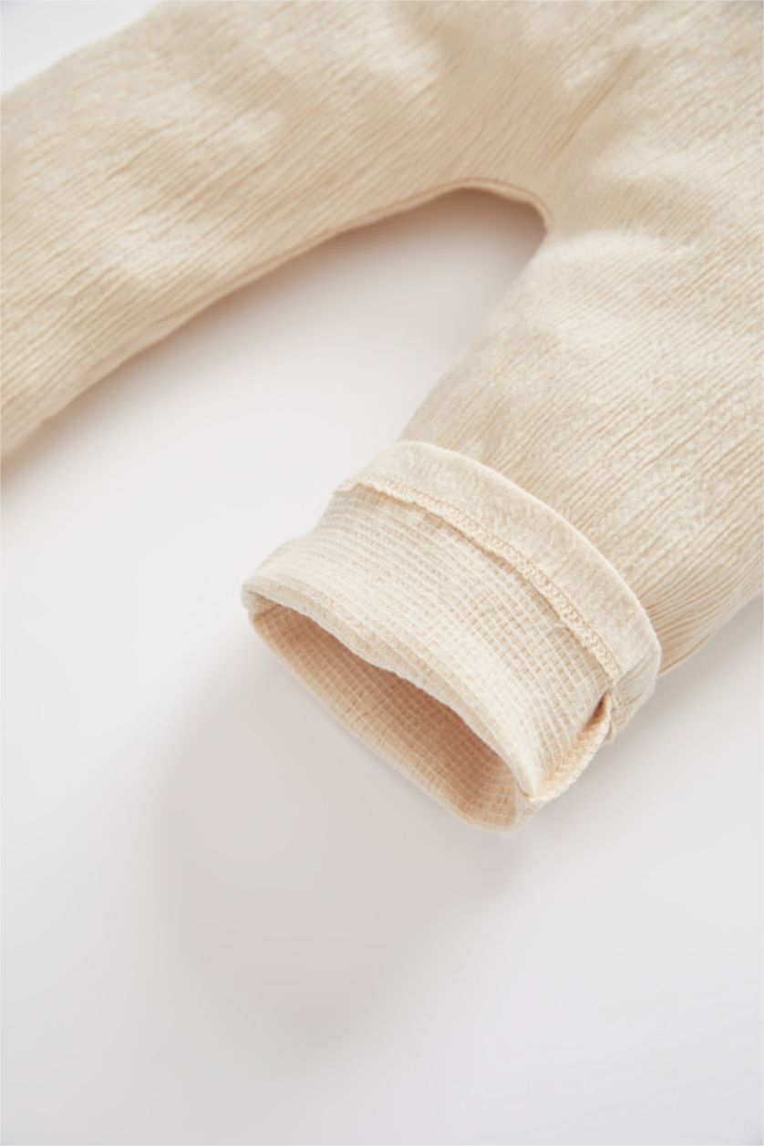 Erkek Bebek Bej Erkek Bebek Yenidoğan Kolsuz Müslin Tulum