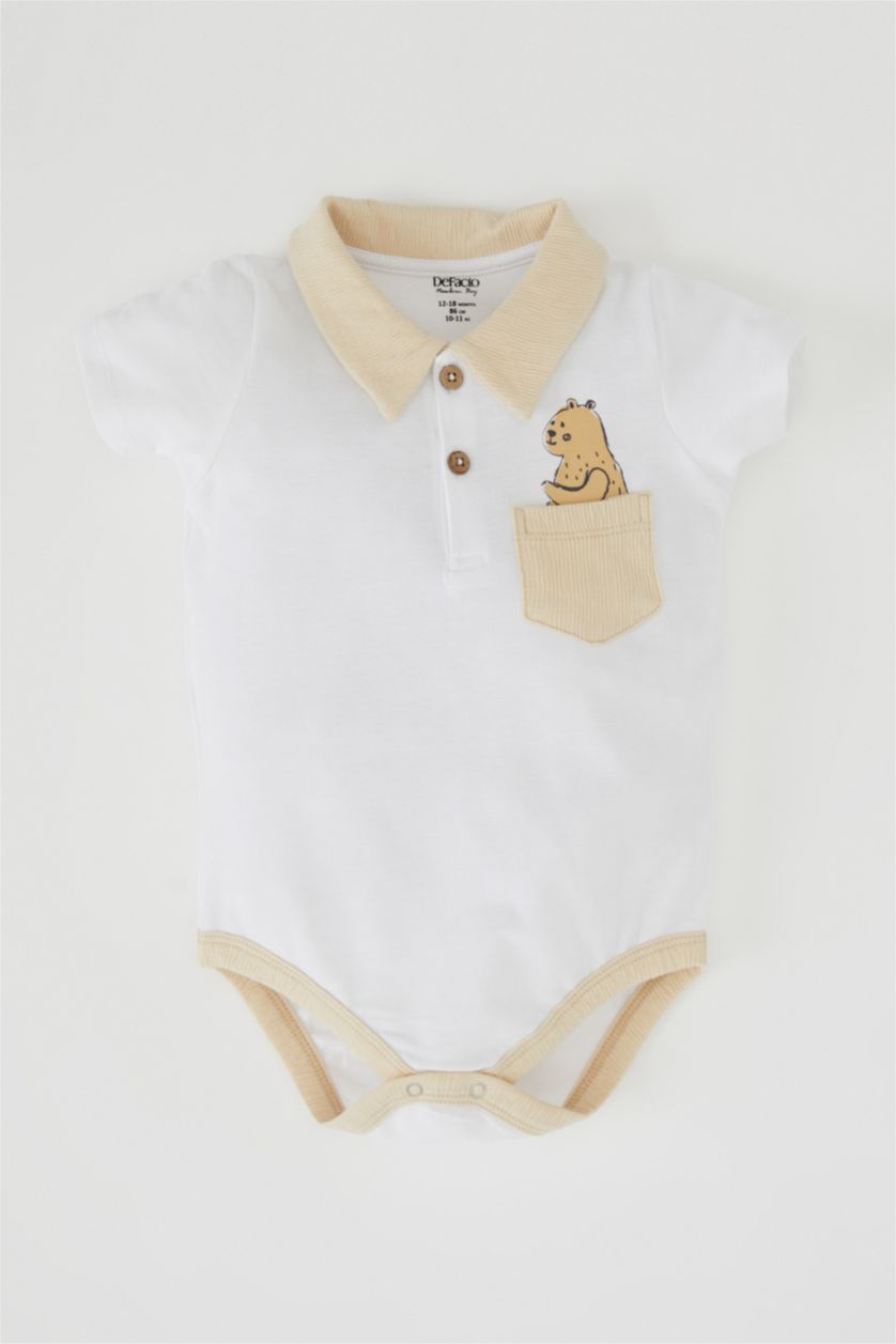 مولود ذكر اللون الرملي بدي ولادي بيبي بأكمام قصيرة منقوش بالمرين بياقة بيبي