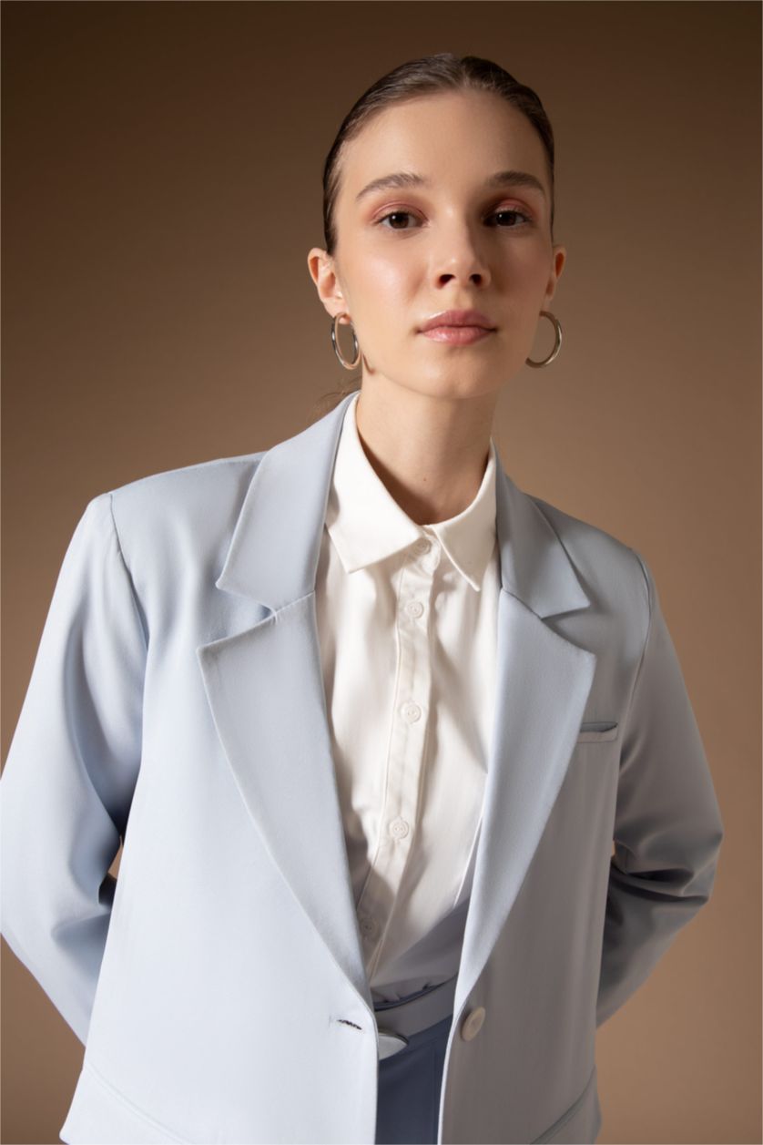 WOMAN Blue Jacket